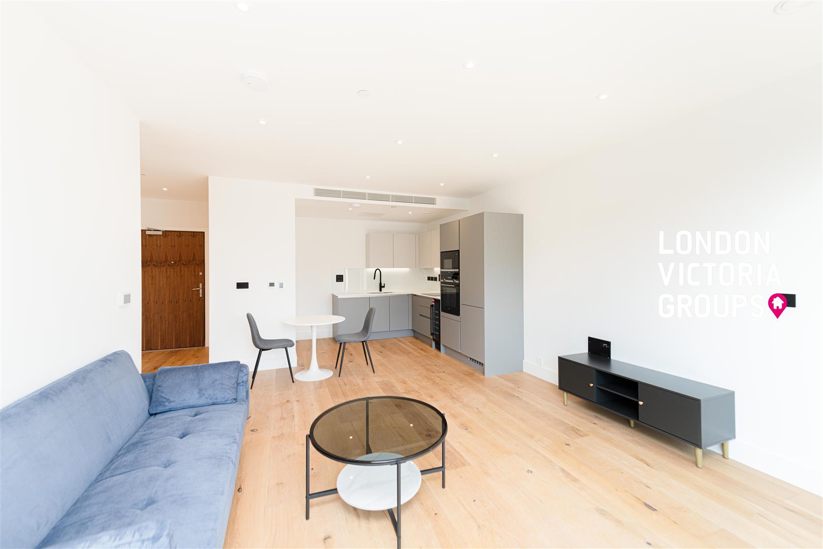 1 bed property in Horatio Apartments, 2 Graphite Square, LONDON